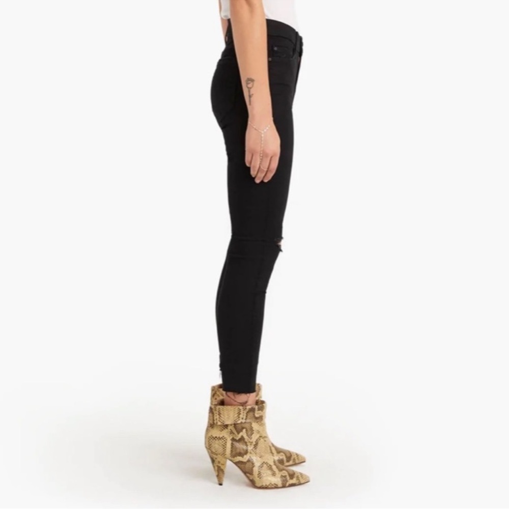 MOTHER Women's Black Looker Ankle Fray Jeans Size 25 - Picture 2 of 16